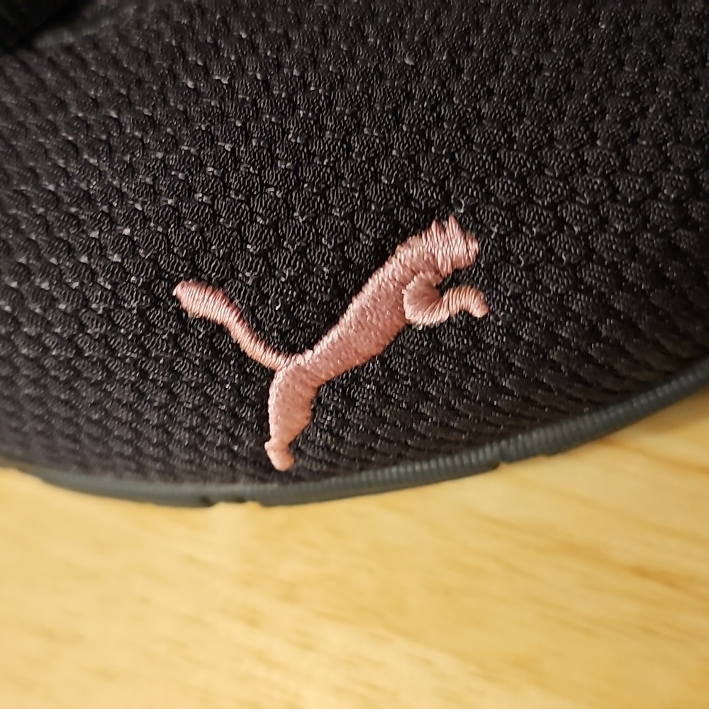Puma - Picture 2 of 4
